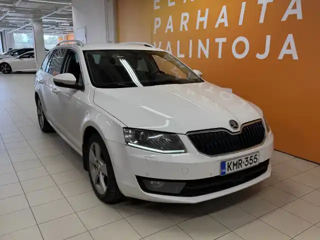 Valkoinen Farmari, Skoda Octavia – KMR-355