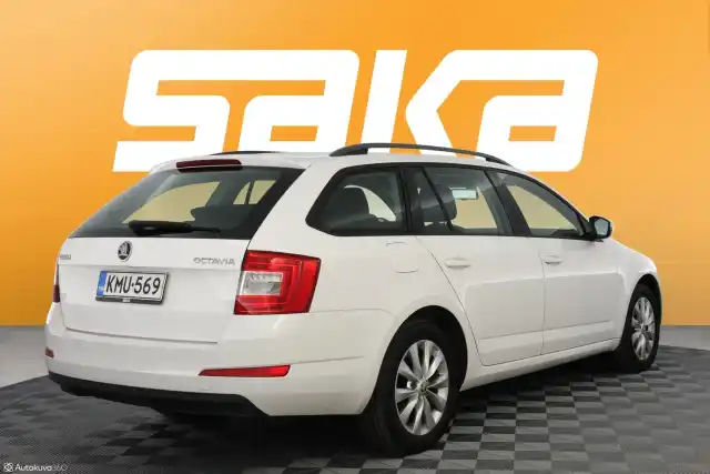 Valkoinen Farmari, Skoda Octavia – KMU-569