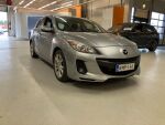 Harmaa Viistoperä, Mazda 3 – KMV-141, kuva 1