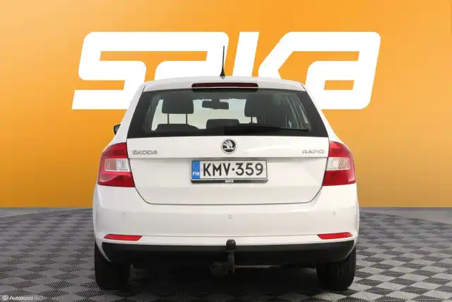 Valkoinen Viistoperä, Skoda Rapid – KMV-359