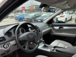 Musta Sedan, Mercedes-Benz C – KNG-402, kuva 8