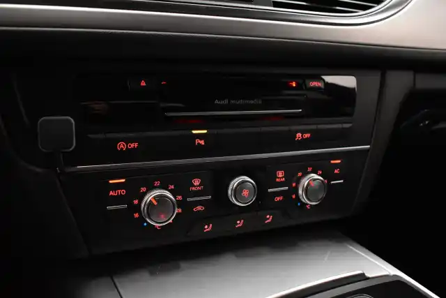 Sininen Farmari, Audi A6 – KNL-618