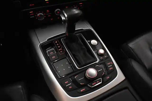 Sininen Farmari, Audi A6 – KNL-618