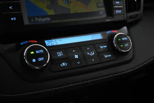 Harmaa Maastoauto, Toyota RAV4 – KNL-939