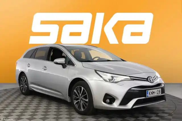 Hopea Farmari, Toyota Avensis – KNM-128