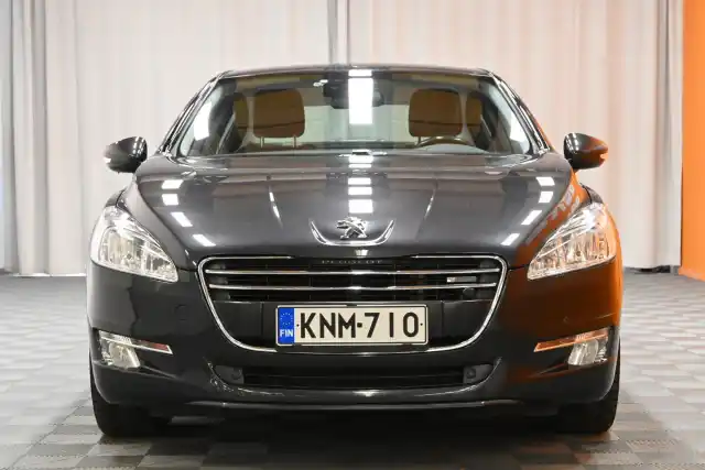 Harmaa Farmari, Peugeot 508 – KNM-710