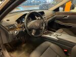 Musta Sedan, Mercedes-Benz E – KNM-798, kuva 4