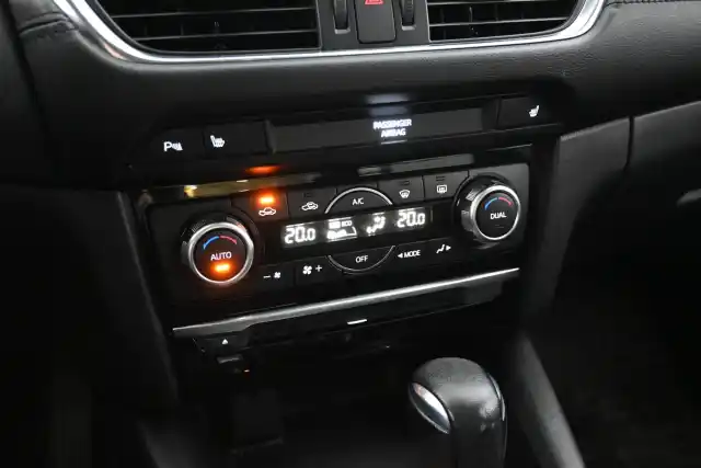 Musta Sedan, Mazda 6 – KNN-529