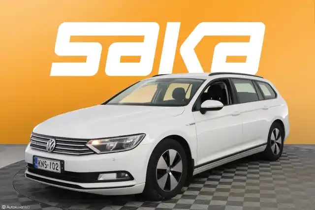Valkoinen Farmari, Volkswagen Passat – KNS-102