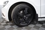 Valkoinen Farmari, Volkswagen Passat – KNS-102, kuva 27