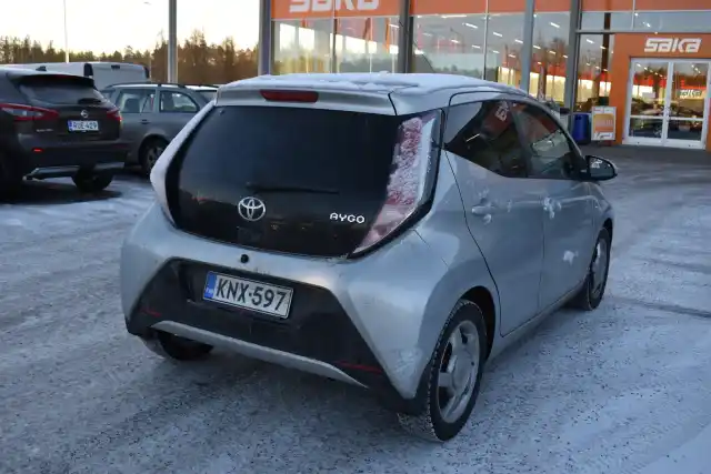 Hopea Viistoperä, Toyota AYGO – KNX-597