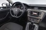 Valkoinen Farmari, Volkswagen Passat – KNX-712, kuva 10