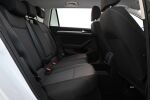 Valkoinen Farmari, Volkswagen Passat – KNX-712, kuva 13