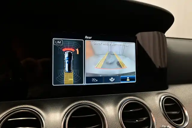 Musta Farmari, Mercedes-Benz E – KOE-315