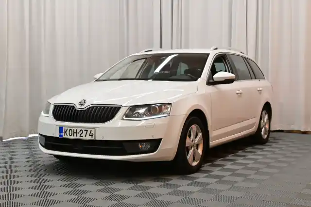 Valkoinen Farmari, Skoda Octavia – KOH-274