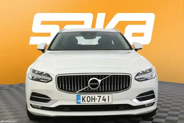 Valkoinen Farmari, Volvo V90 – KOH-741