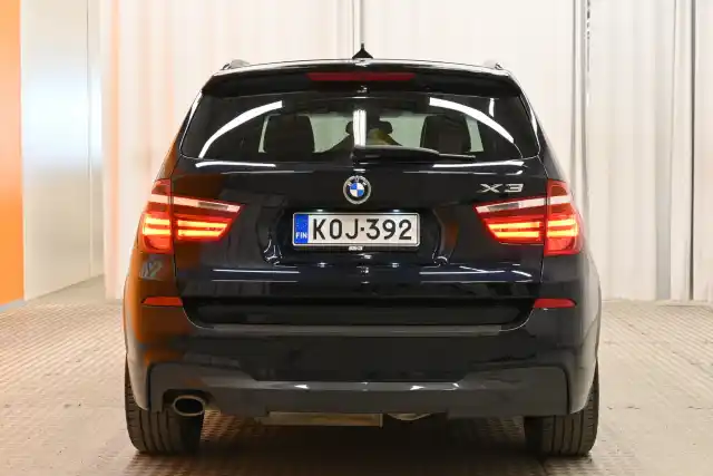 Musta Maastoauto, BMW X3 – KOJ-392