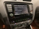 Valkoinen Viistoperä, Skoda Octavia – KOJ-462, kuva 6