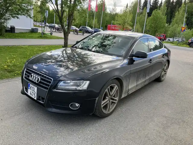 Musta Henkilöauto, Audi A5 – KOL-475