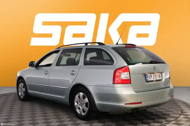Vihreä Farmari, Skoda Octavia – KPJ-216