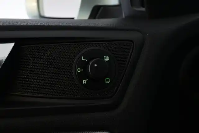 Vihreä Farmari, Skoda Octavia – KPJ-216