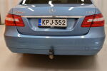 Sininen Sedan, Mercedes-Benz E – KPJ-352, kuva 28