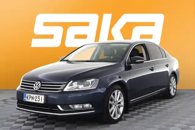 Sininen Sedan, Volkswagen Passat – KPN-231