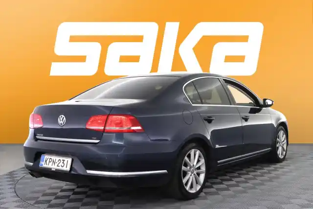 Sininen Sedan, Volkswagen Passat – KPN-231