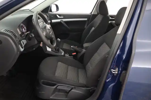 Sininen Viistoperä, Skoda Octavia – KPN-624