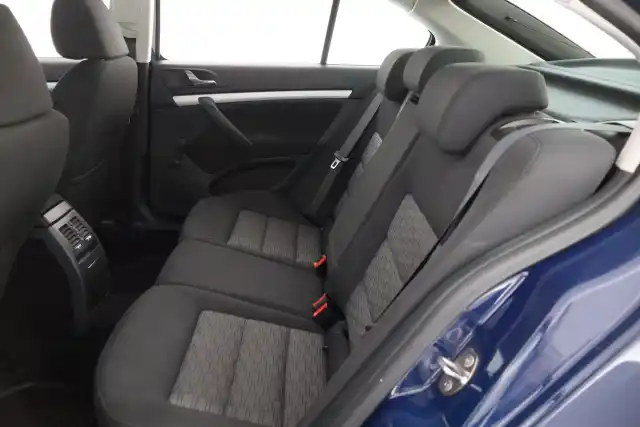Sininen Viistoperä, Skoda Octavia – KPN-624