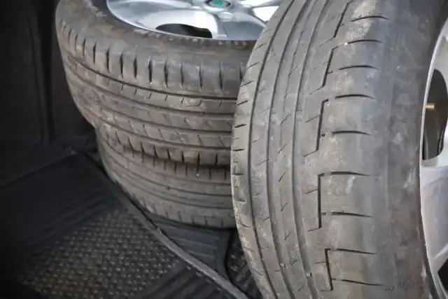 Sininen Viistoperä, Skoda Octavia – KPN-624