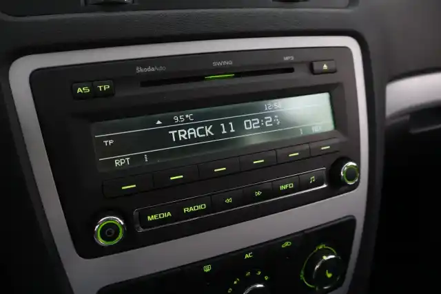 Sininen Viistoperä, Skoda Octavia – KPN-624