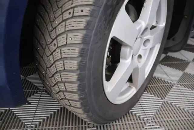 Sininen Viistoperä, Skoda Octavia – KPN-624