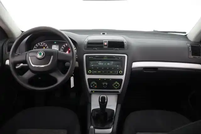 Sininen Viistoperä, Skoda Octavia – KPN-624