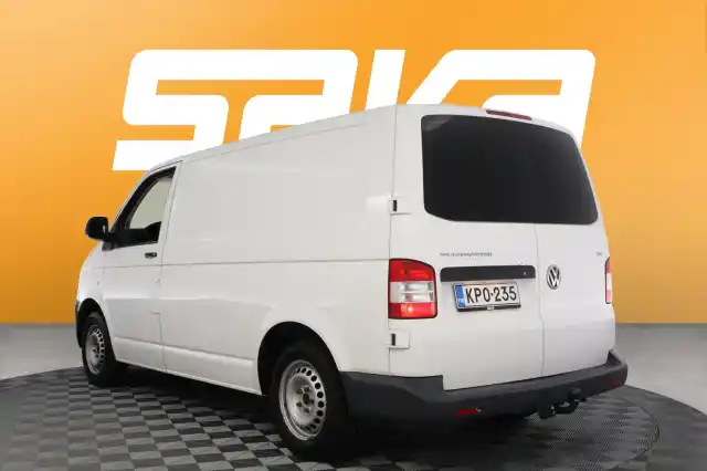 Valkoinen Pakettiauto, Volkswagen Transporter – KPO-235