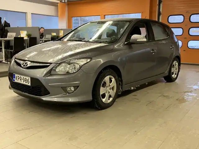 Harmaa Viistoperä, Hyundai i30 – KPR-986