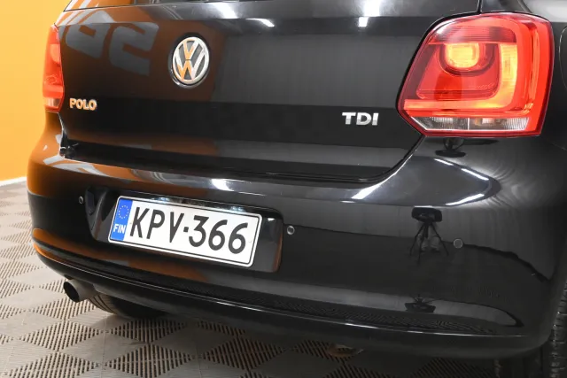 Musta Viistoperä, Volkswagen Polo – KPV-366