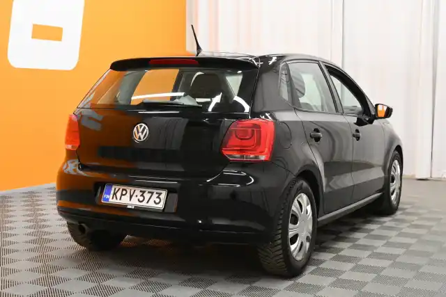 Musta Viistoperä, Volkswagen Polo – KPV-373