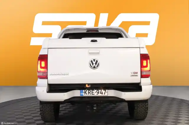 Valkoinen Avolava, Volkswagen Amarok – KRE-947