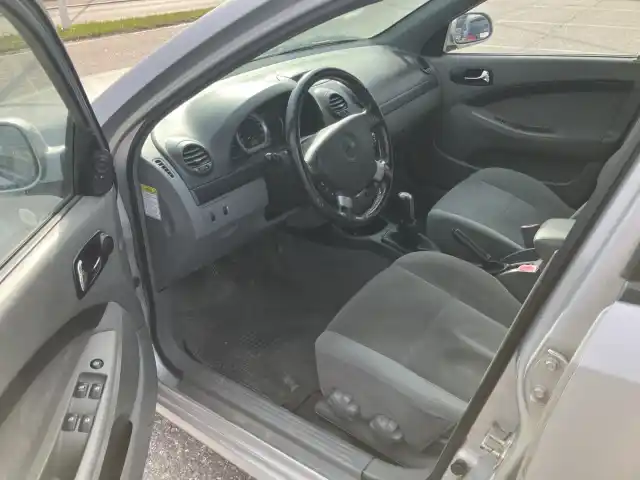 Hopea Henkilöauto, Chevrolet Nubira – KRG-899