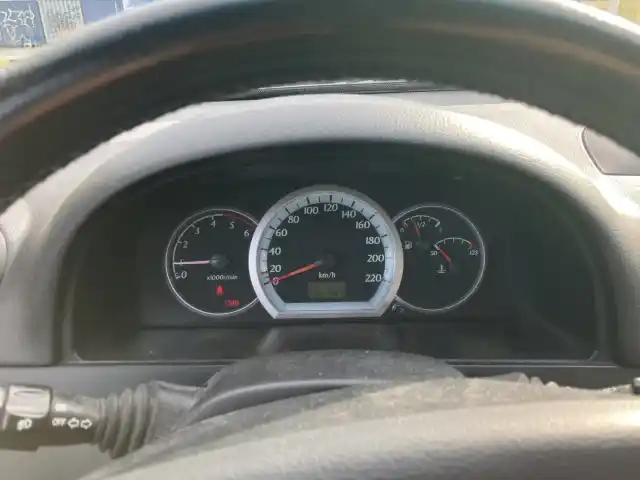 Hopea Henkilöauto, Chevrolet Nubira – KRG-899