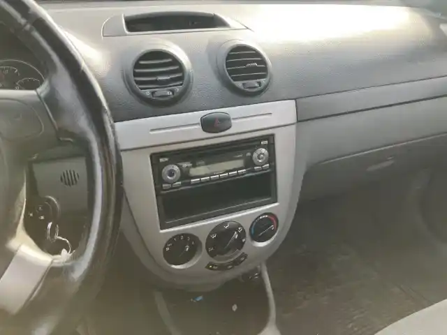 Hopea Henkilöauto, Chevrolet Nubira – KRG-899
