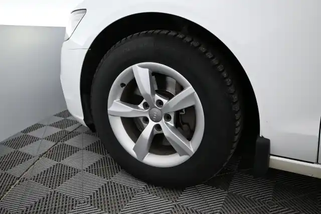 Valkoinen Farmari, Audi A6 – KRJ-402