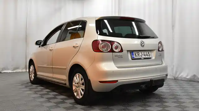 Hopea Tila-auto, Volkswagen Golf Plus – KRJ-445