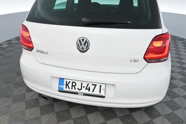 Valkoinen Viistoperä, Volkswagen Polo – KRJ-471