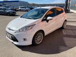 Valkoinen Viistoperä, Ford Fiesta – KRJ-886, kuva 4