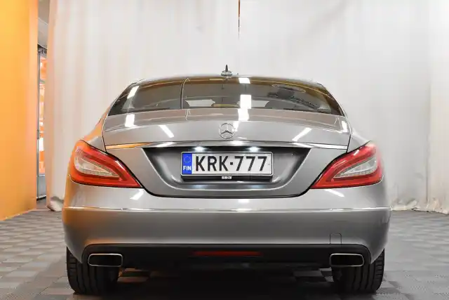 Harmaa Coupe, Mercedes-Benz CLS – KRK-777