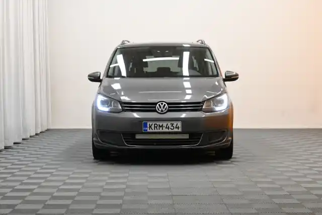 Harmaa Tila-auto, Volkswagen Touran – KRM-434