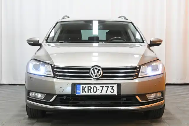 Ruskea Farmari, Volkswagen Passat – KRO-773