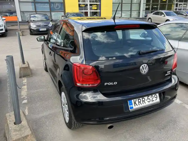Musta Viistoperä, Volkswagen Polo – KRR-529
